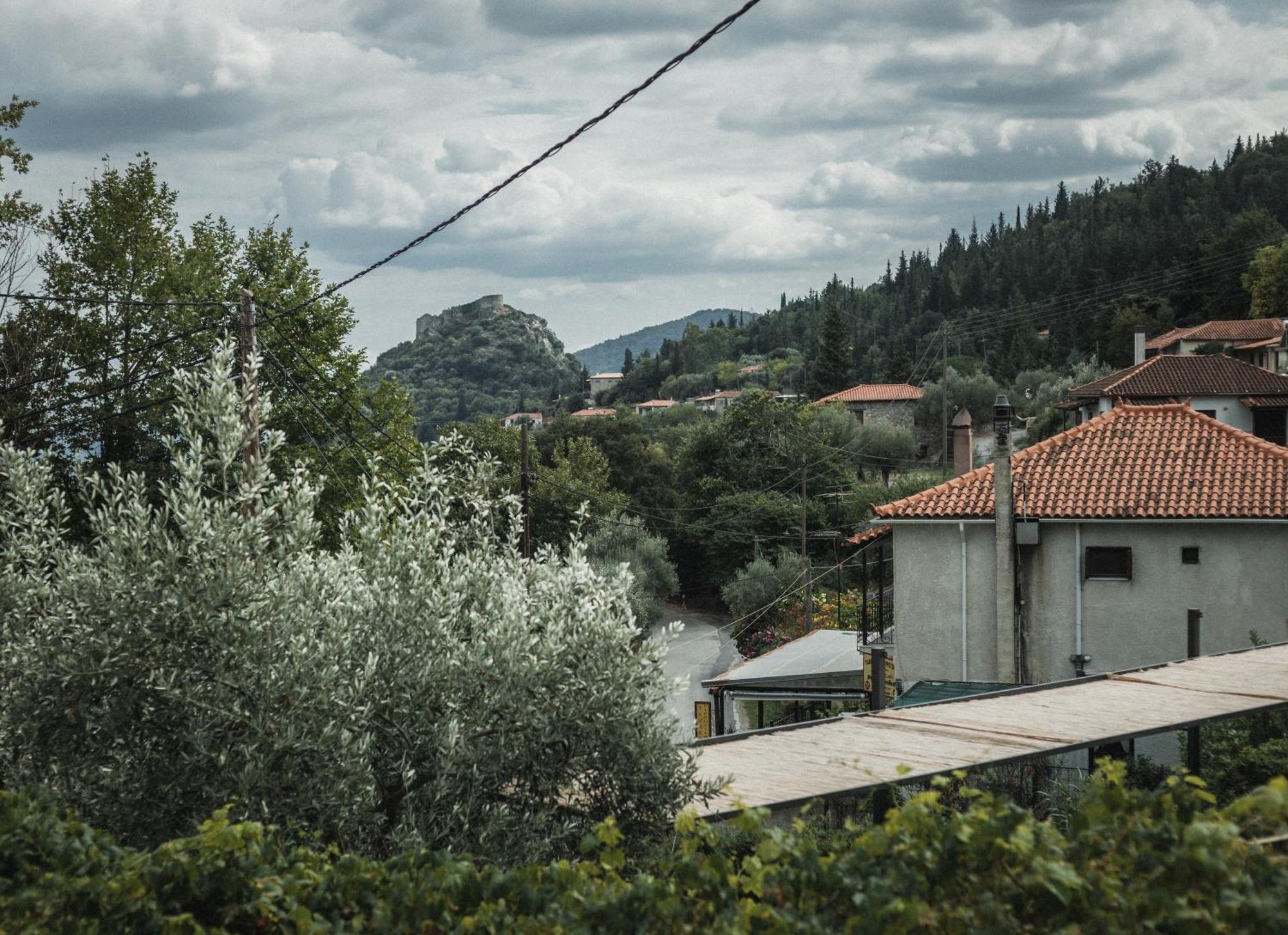 Acropolis Mystra Guesthouse Мистрас Екстериор снимка